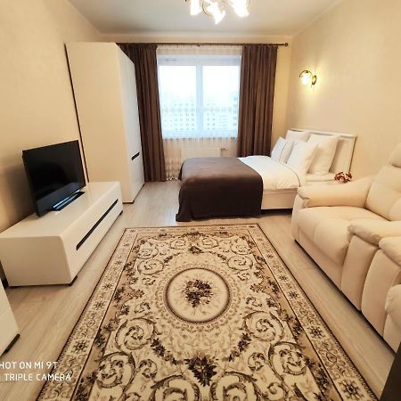 Comfort Apartments - Bright Family Suite Grodno Extérieur photo
