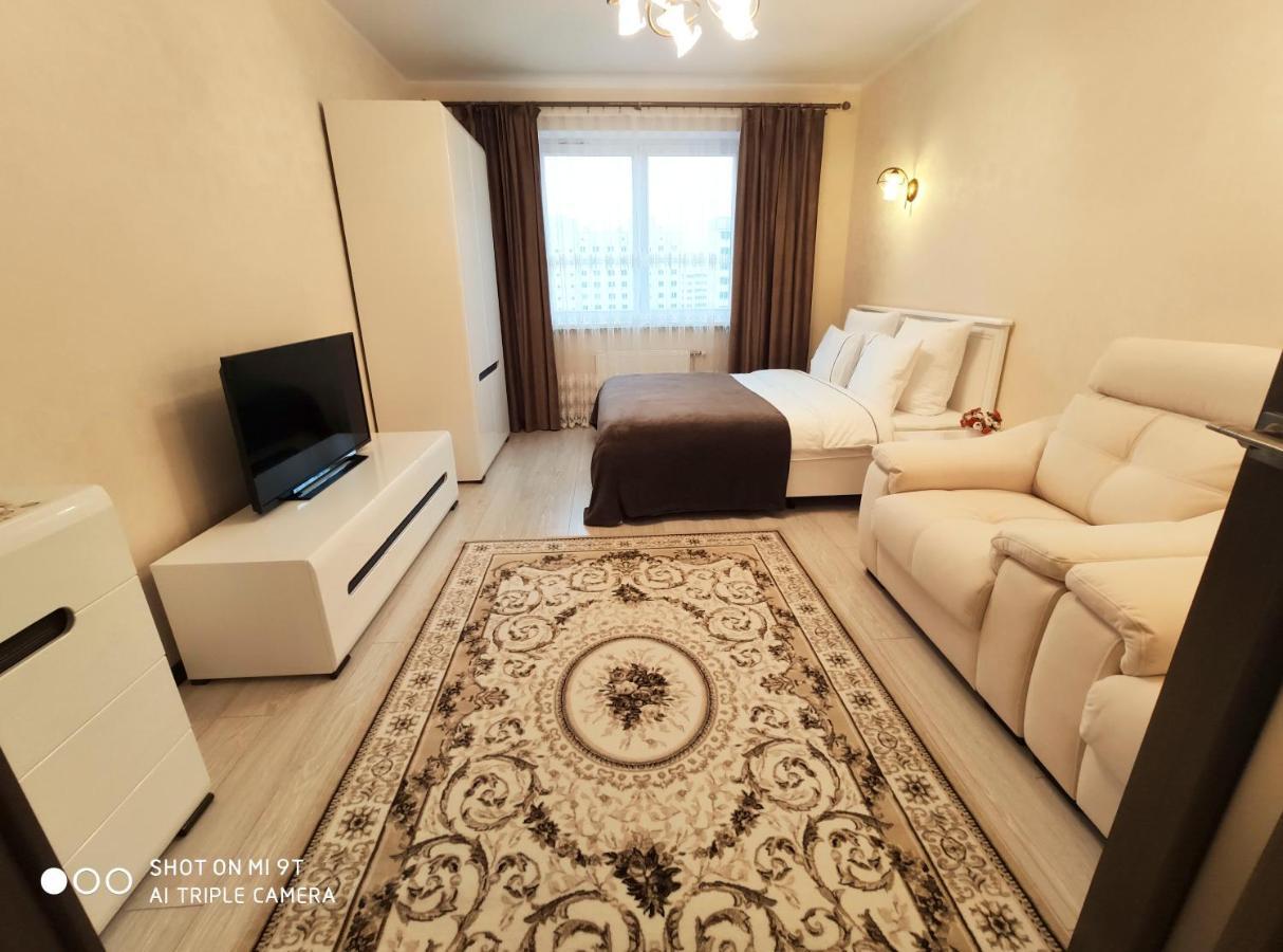Comfort Apartments - Bright Family Suite Grodno Extérieur photo